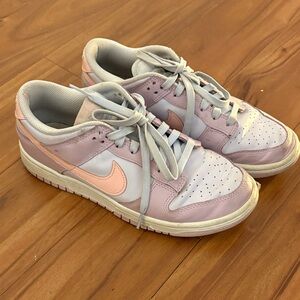 Nike Women's Nike Dunks Easter